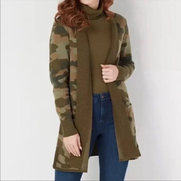 Isaac Mizrahi Green Camo Jacquard Cardigan Size Large - Picture 1 of 9